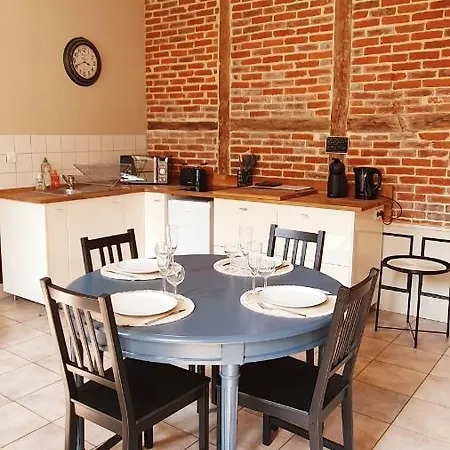 Apartment Le 2 Pieces Avec Parking Prive *